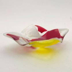 Glasskl i rd, gul og hvid