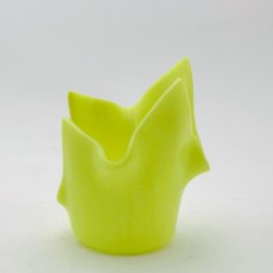 Grnlig holder til lys